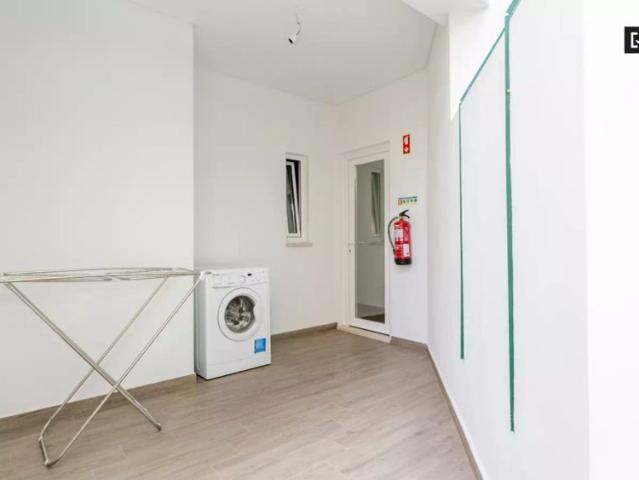 Modern 1 bedroom apartment for rent in Alameda