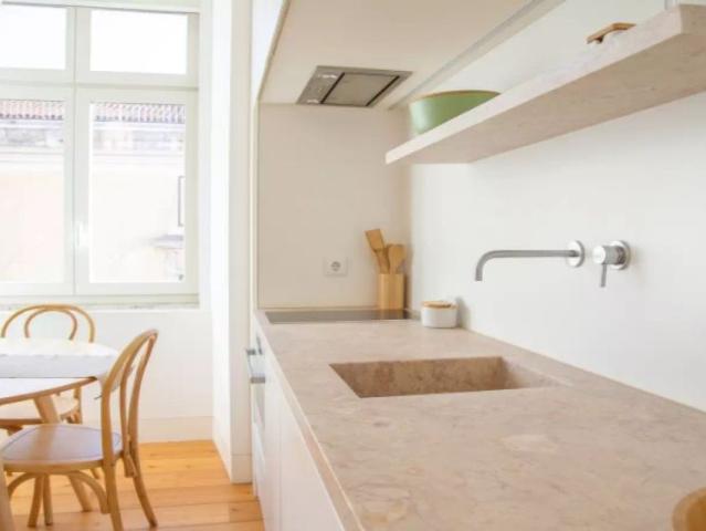 Modern 1 bedroom apartment for rent in Lisboa