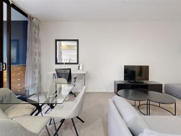 Modern 1 Bedroom Apartment for Rent | Prime South Brisbane Location