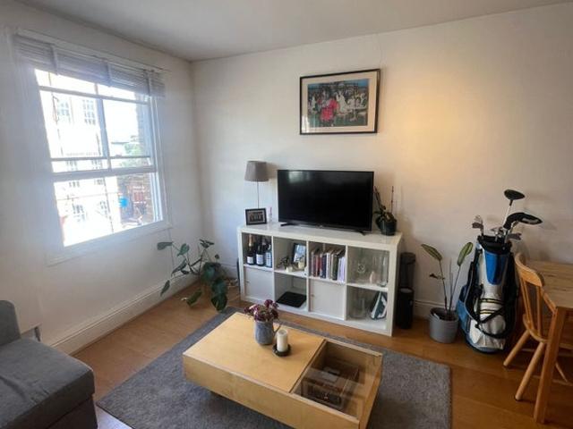 Modern 1 bedroom apartment in the heart of Hoxton