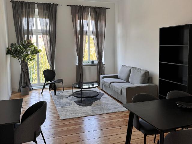 Modern 1 bedroom apartment in central Berlin Neukölln available now, Berlin Amsterdam Apartments for Rent