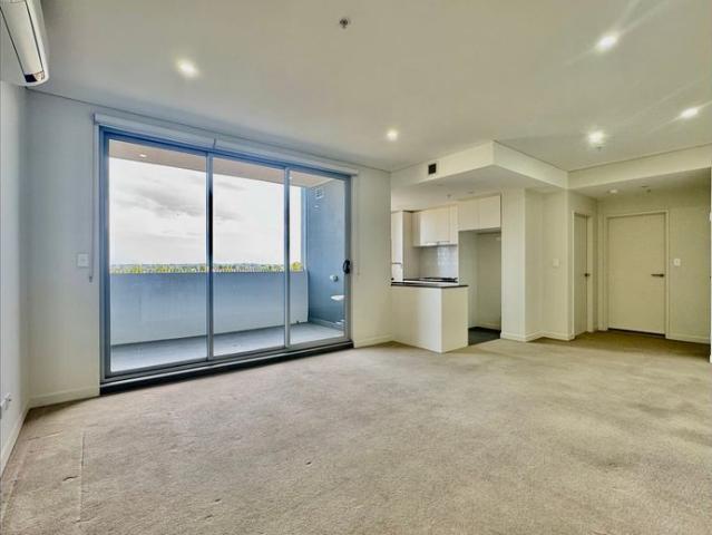Modern 1 Bedroom Apartment in Merrylands