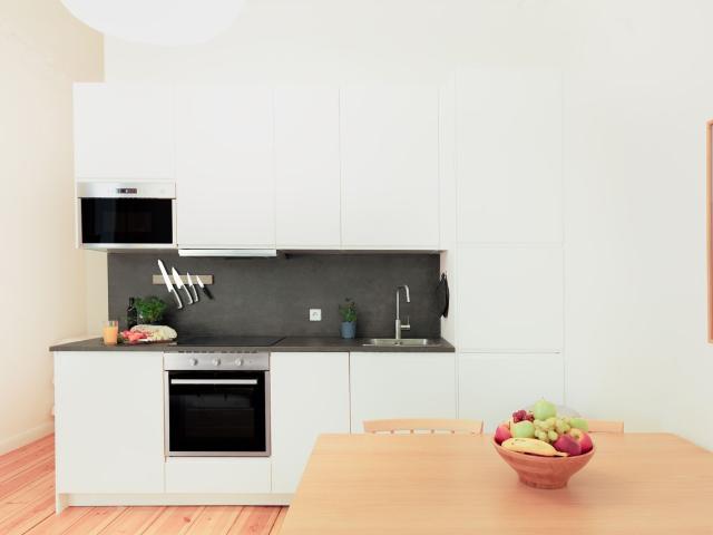 Modern 1 Bedroom Apartment in Moabit, Berlin Amsterdam Apartments for Rent