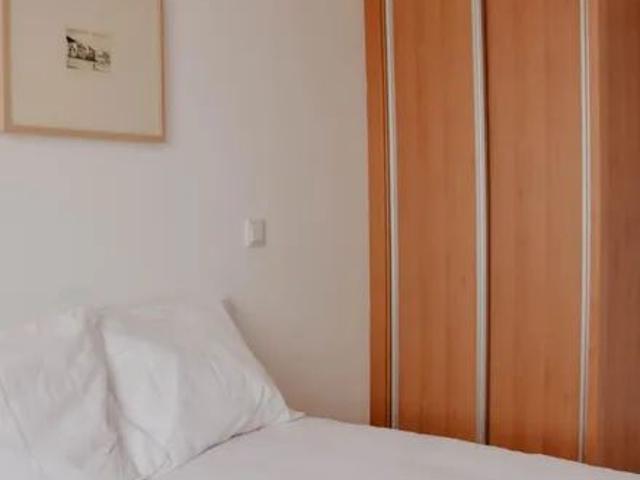 Modern 1 bedroom apartment nearby Coimbra train station