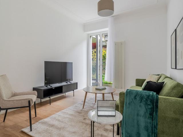Modern 1 Bedroom Furnished Apartment in Wollishofen, Zurich Amsterdam Apartments for Rent