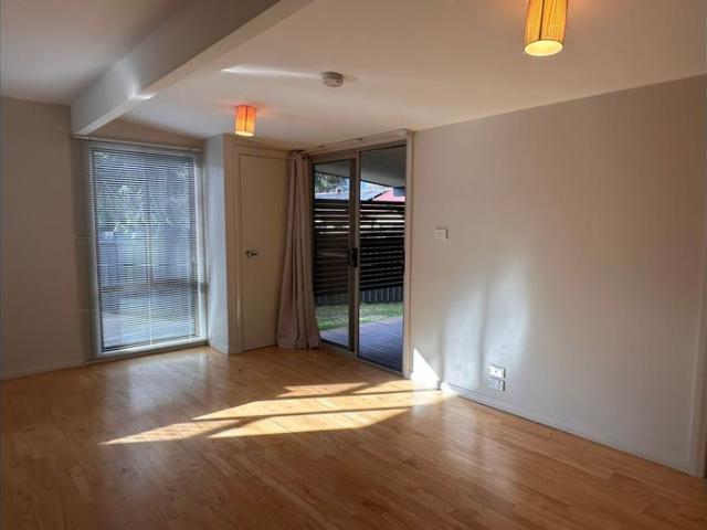 Modern 1 Bedroom Granny Flat