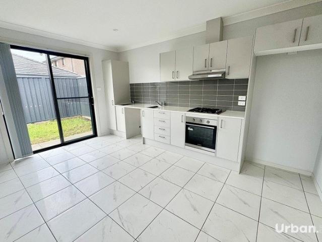 Modern 1 Bedroom Granny Flat !
