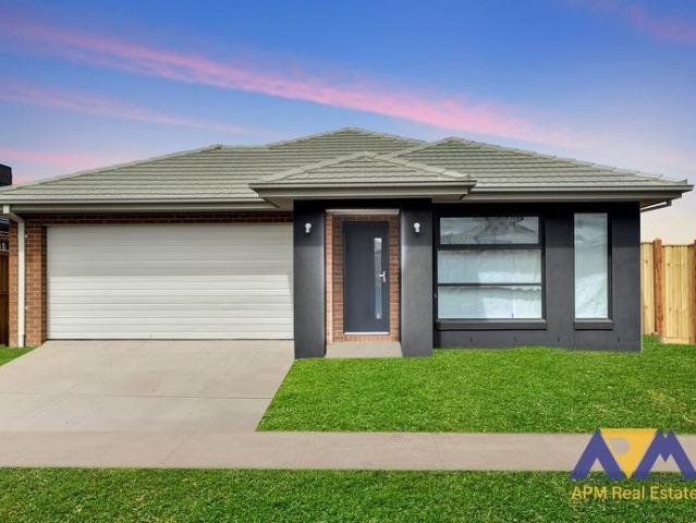 Modern 1 Bedroom Home within Multi Generational Property – Ideal for Singles or Couples, Including Utilities