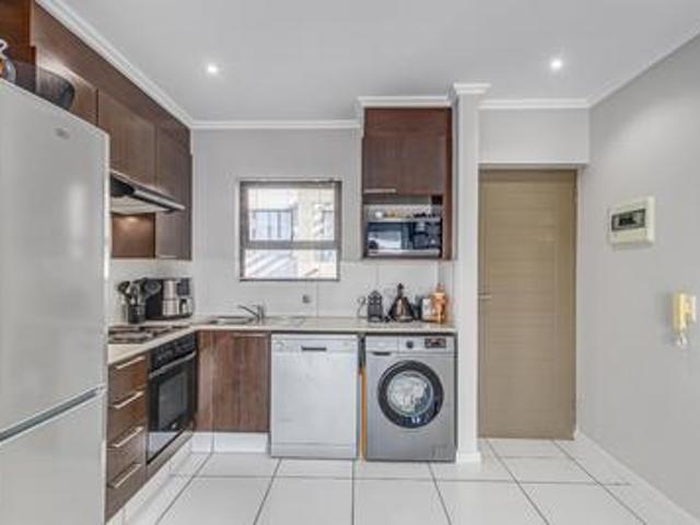 modern 1 bedroom loft in cedar lofts.