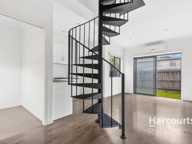 Modern 1 Bedroom Unit in Lalor