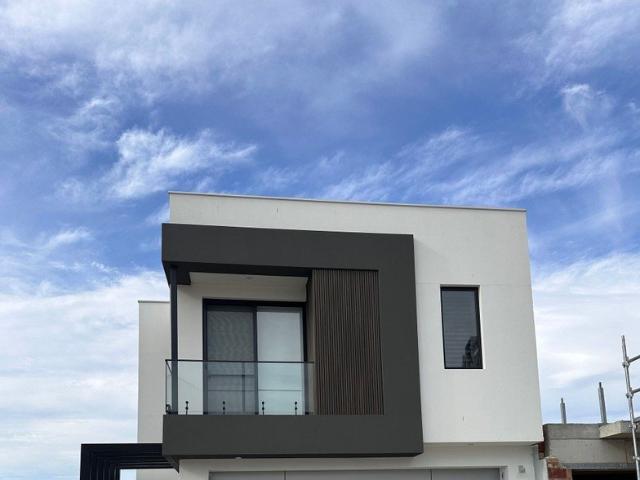 Modern 1 Bedroom with Stunning Views