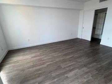 Modern 1 bedroom