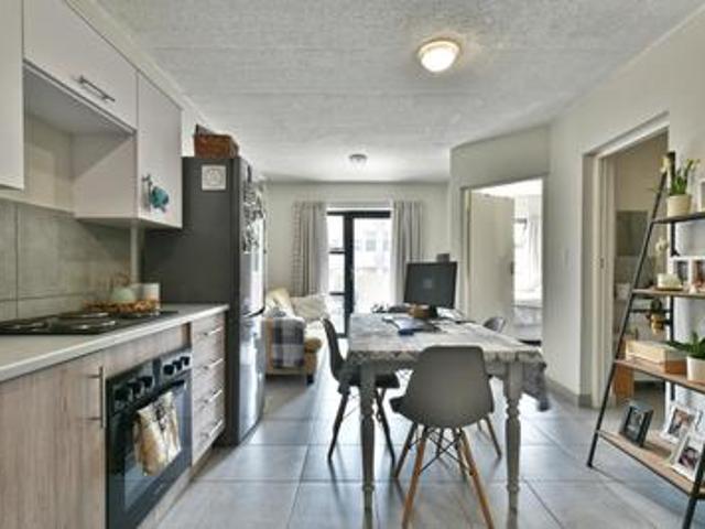 modern 2 bedroom 1 bath first floor.