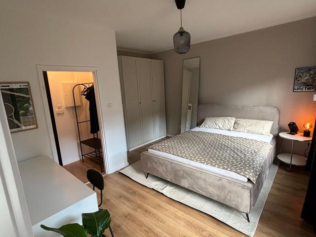 Modern 1 room flat in Nuremberg Schoppershof, Nurnberg Amsterdam Apartments for Rent