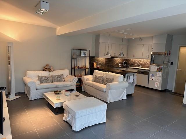 modern 1 slaapkamerappartement met terras te veurne