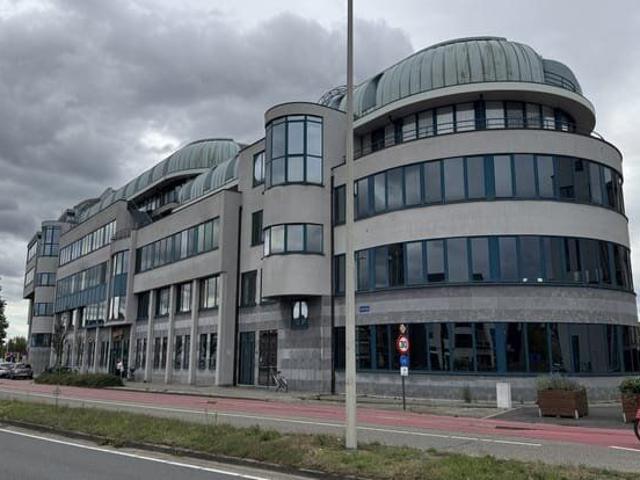 Modern 1 slpk appartement met terras en garage in Mechelen