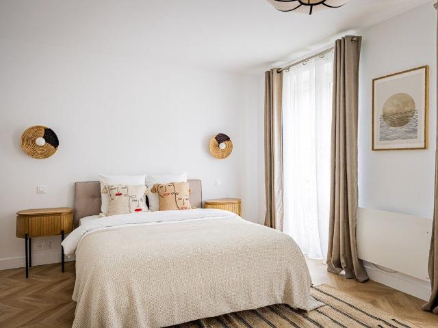 Modern 1BR Apartment near Nation, Paris Amsterdam Apartments for Rent