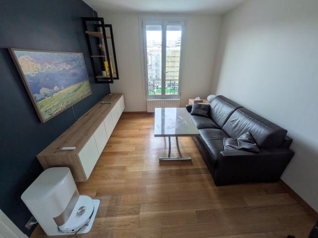 Modern 1BR Work & leisure ready Central Puteaux