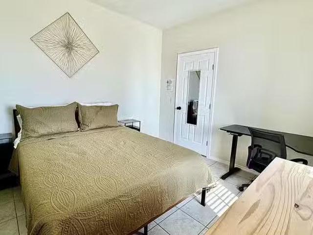 Modern 2020 Build Home • Monthly Cleaning • Near 290/130 id..