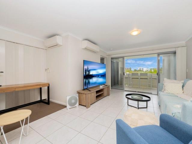 Modern 2 Bed, 2 Bath Apartment in Prime Location!