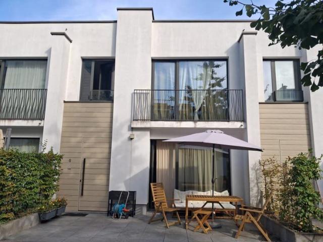 Modern 2 Bed Apt with garden, EPC B, Rue des Fabriques