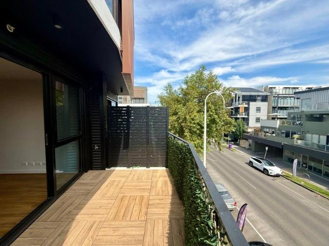 Modern 2 Bed Apartment Close to Everything