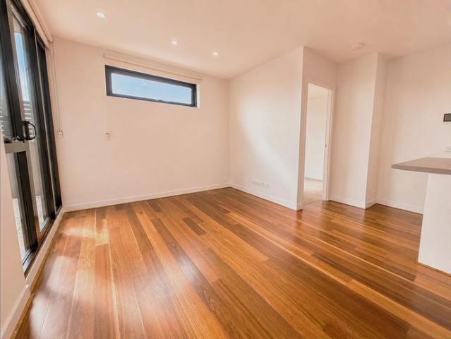 Modern 2 Bed Apartment Close to Everything