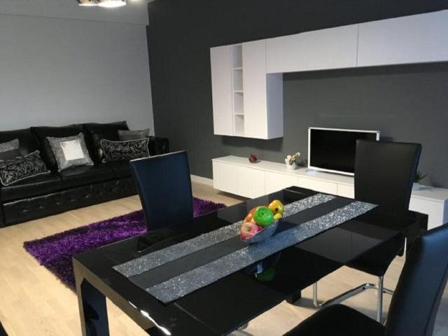 Modern 2 Bed Apartment in Bruges