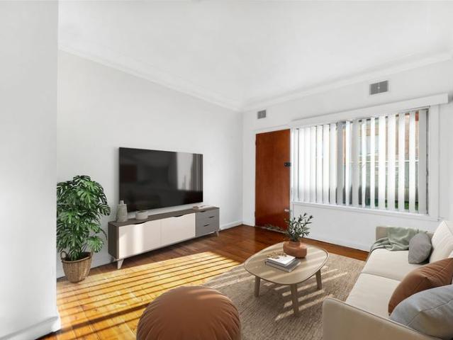 Modern 2 Bed Apartment in West Wollongong