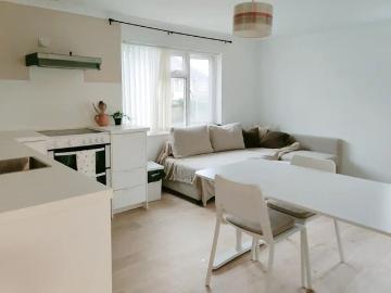 Modern 2 bed flat near Cambridge Station Has an Apartment