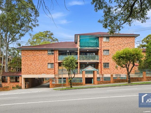 Modern 2 Bed Near Station