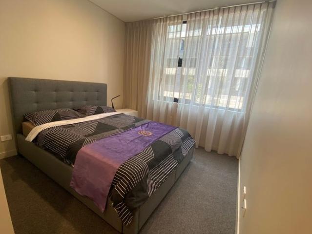 Modern 2 Bedroom Apartment