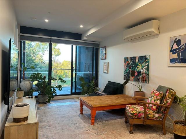 Modern 2 Bedroom Apartment