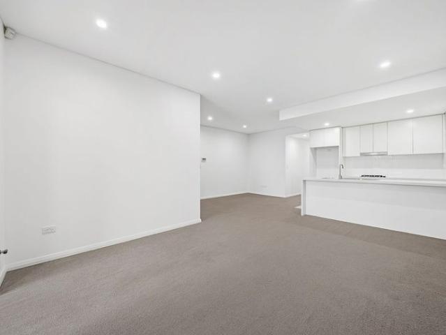 Modern 2 Bedroom Apartment