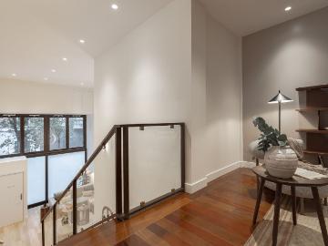 Modern 2 Bedroom Apartment with Office and High End Amenities in Canillas, Madrid Amsterdam Apartments for Rent