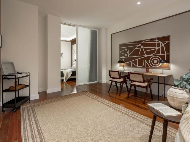 Modern 2 Bedroom Apartment with Office and High End Amenities in Canillas, Madrid Amsterdam Apartments for Rent