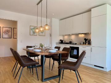Modern 2 bedroom apartment with a balcony and underground parking