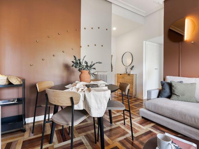 Modern 2 Bedroom Apartment with AC and Designer Furnishings in Victor Andres Belaunde, Madrid Amsterdam Apartments for Rent
