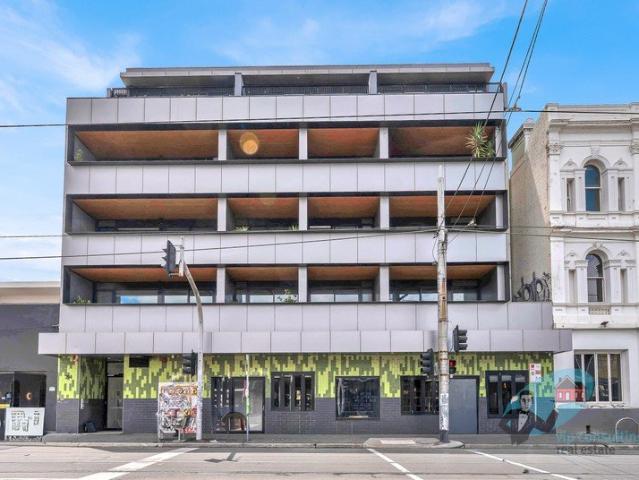 Modern 2 Bedroom Apartment with City Views in the Heart of Brunswick East!