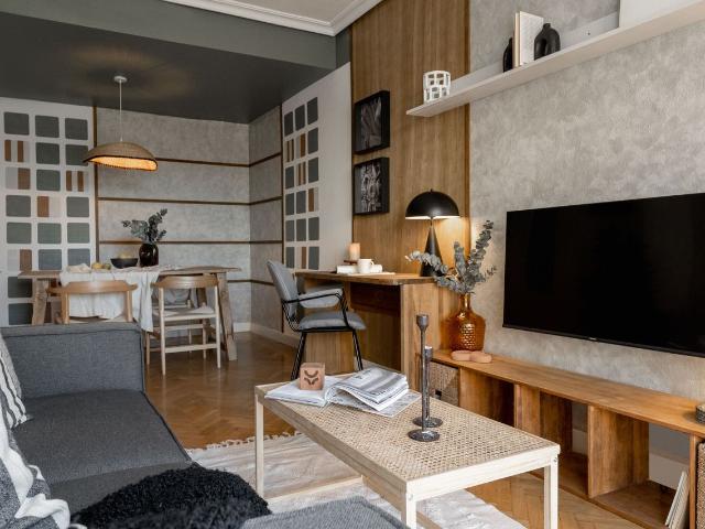 Modern 2 Bedroom Apartment with Ducted Air Conditioning and Smart Home Features, Madrid Amsterdam Apartments for Rent