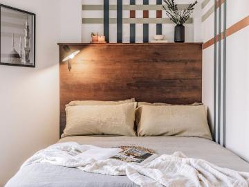 Modern 2 Bedroom Apartment with Designer Furniture and Ducted Air Conditioning in Bailén Street, Madrid Amsterdam Apartments for Rent