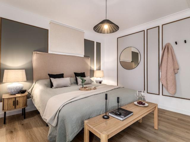 Modern 2 Bedroom Apartment with Designer Finishes on Manuel Cortina Street, Madrid Amsterdam Apartments for Rent