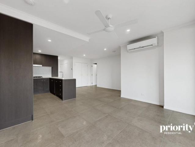 Modern 2 Bedroom Apartment with Large East Facing Balcony