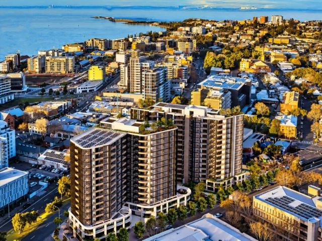 Modern 2 Bedroom Apartment with Resort Style Amenities & Community Living