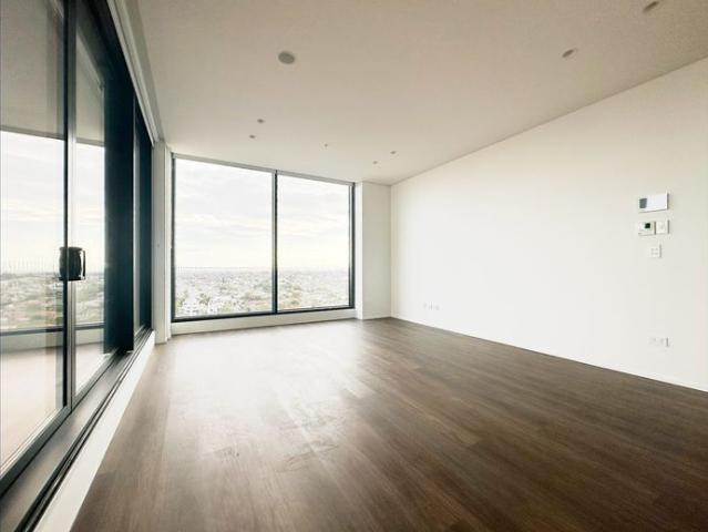 Modern 2 Bedroom Apartment with Stunning Views in the Heart of Merrylands