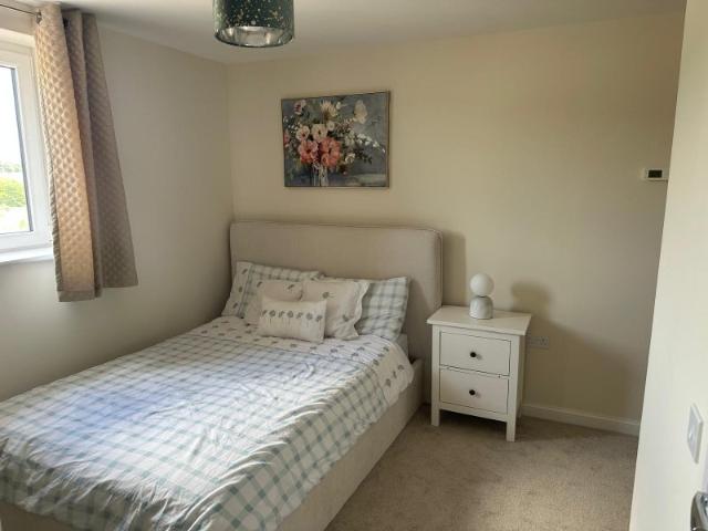 Modern 2 bedroom apartment, Bucksburn