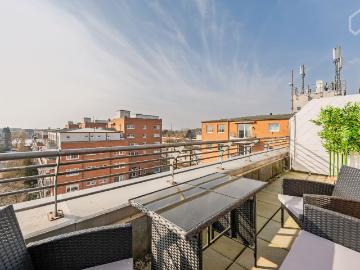 Modern 2 Bedroom Apartment | Close to Waterfront, Berlin Amsterdam Apartments for Rent