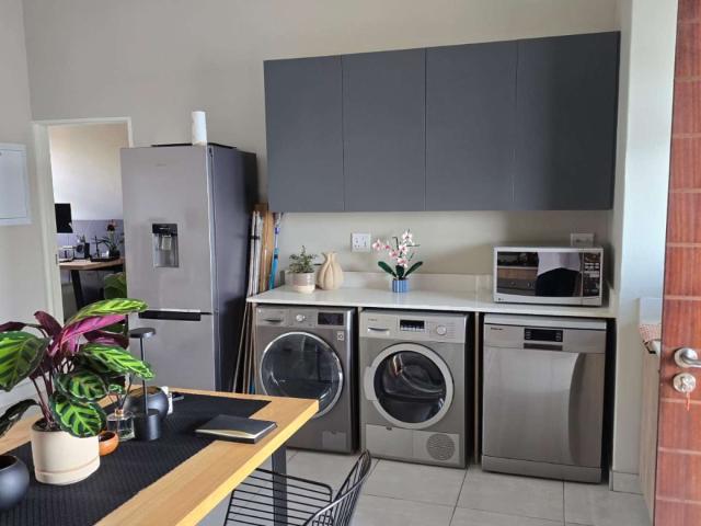 Modern 2 Bedroom Apartment For Rent First Floor Unit