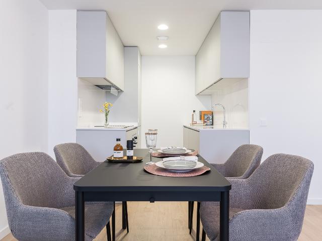 Modern 2 bedroom apartment for rent in Valdebebas