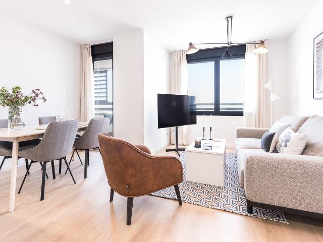 Modern 2 bedroom apartment for rent in Valdebebas